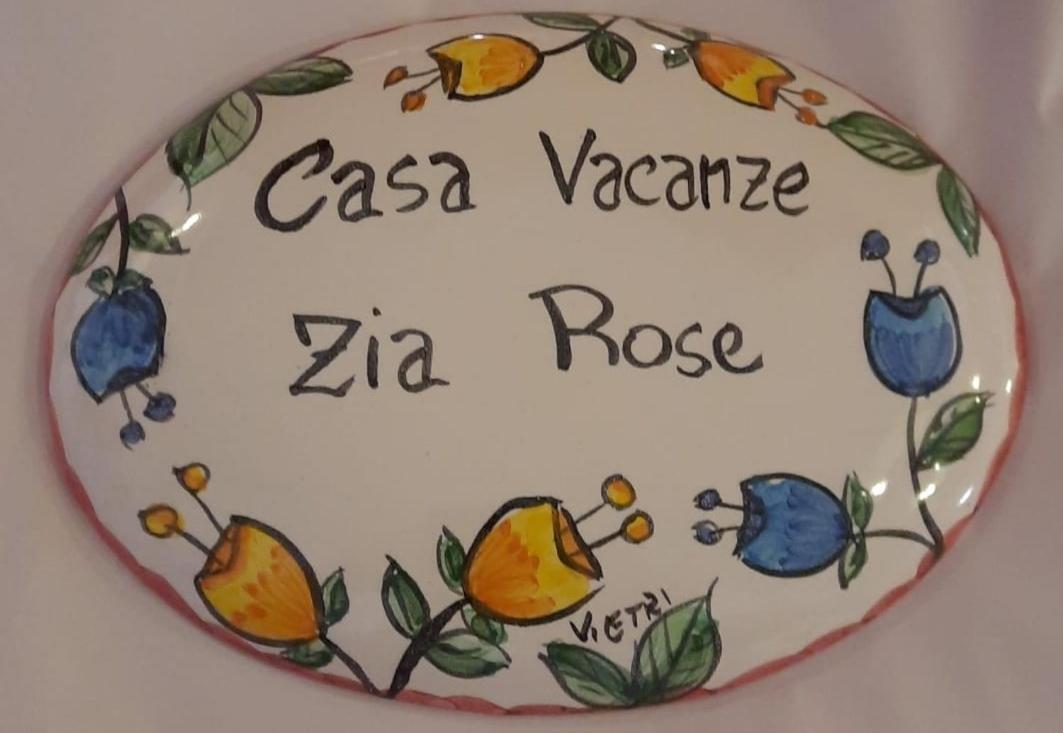 Casa Vacanze Zia Rose Naples Extérieur photo